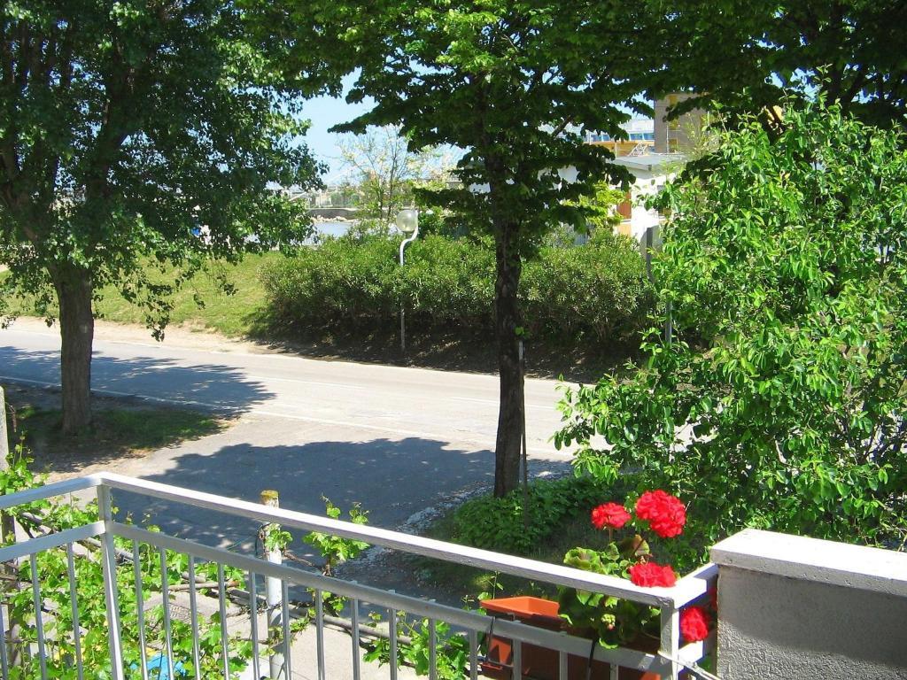 Villa Lauda B&B Римини Номер фото